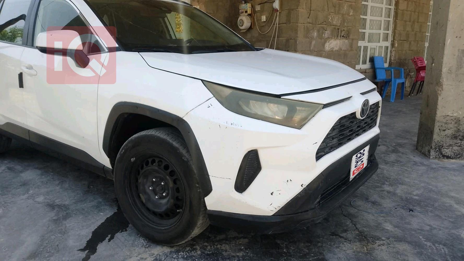 تويوتا راف 4